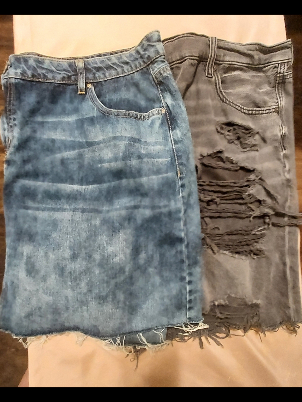 2 For 1 Price- Plus Size True Craft Skirt And American EAGLE Shorts Size 20
